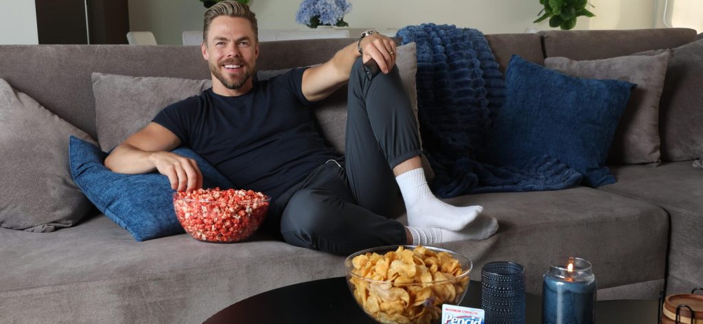 Derek Hough Masters The Art Of Turning ‘Busyness’ Off