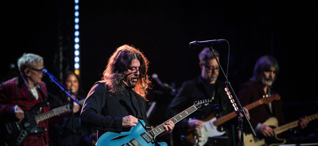Dave Grohl Is Not Publicly Wearing His Wedding Ring