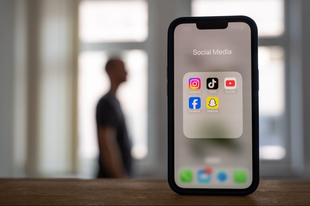 Riskiest Social Media Platform for Financial Advice: Report