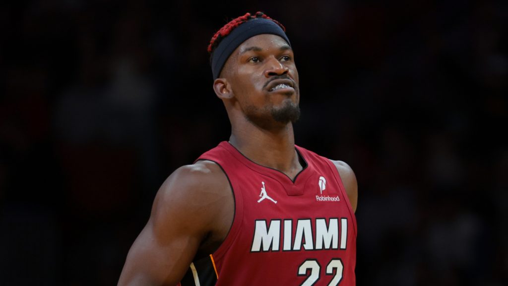 Heat suspend Jimmy Butler as feud worsens