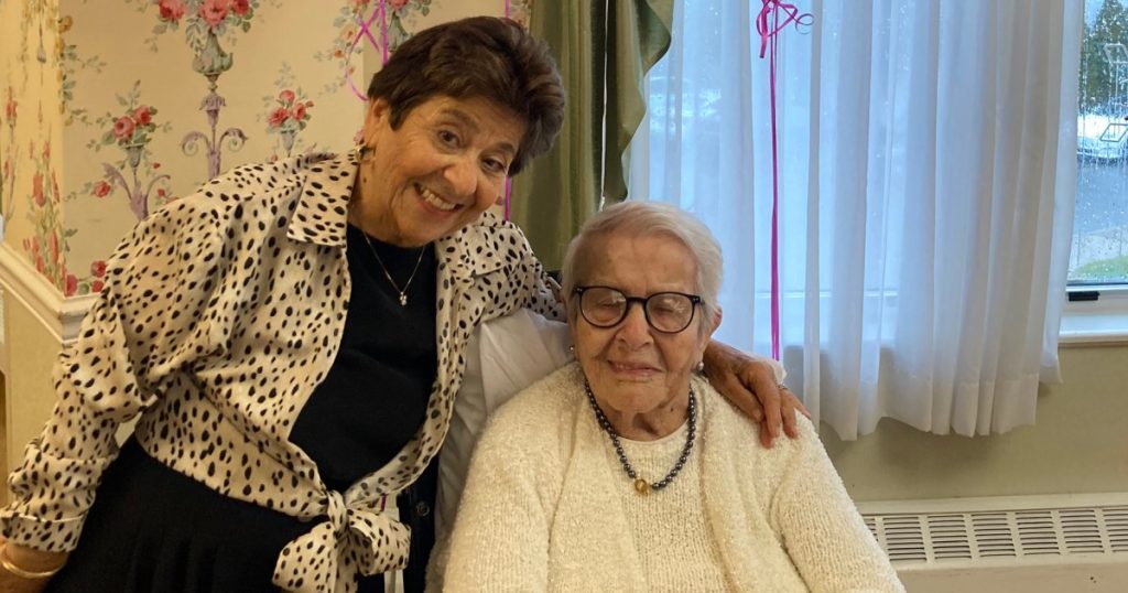 Rose Girone, oldest known Holocaust survivor, dies at 113