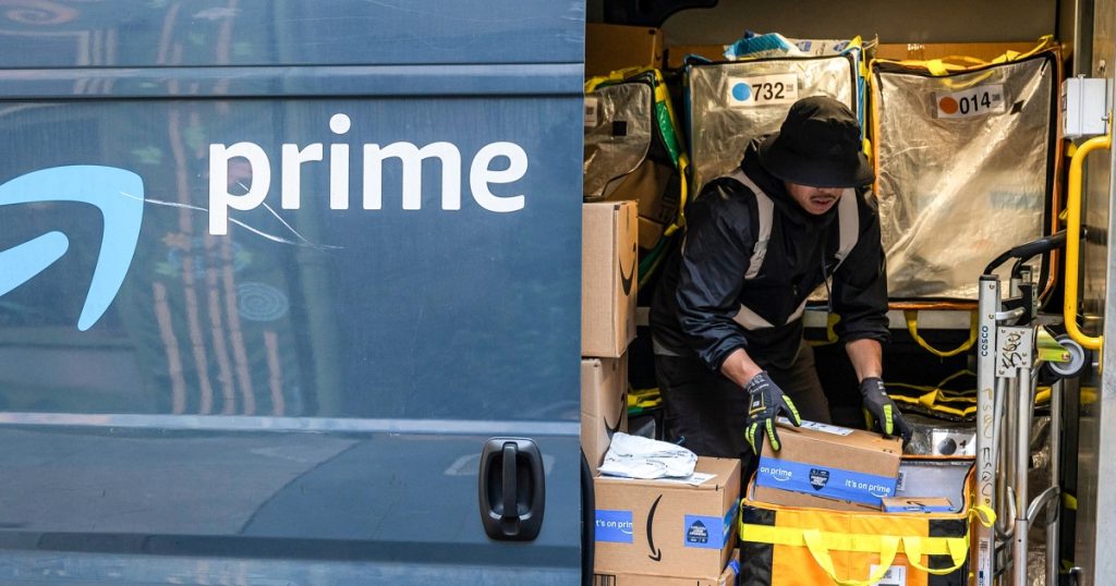 Amazon workers reject union in vote at North Carolina warehouse