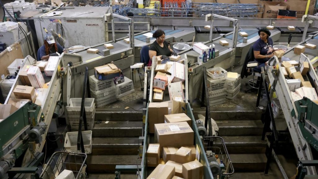 US Postal Service to accept inbound parcels from China after suspension