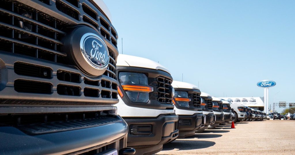 Trump expected to announce new auto tariffs this afternoon