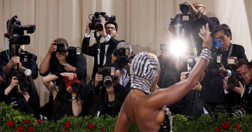 Opinion | Why Does the Met Gala Get a Better Tax Deal Than a Soup Kitchen?