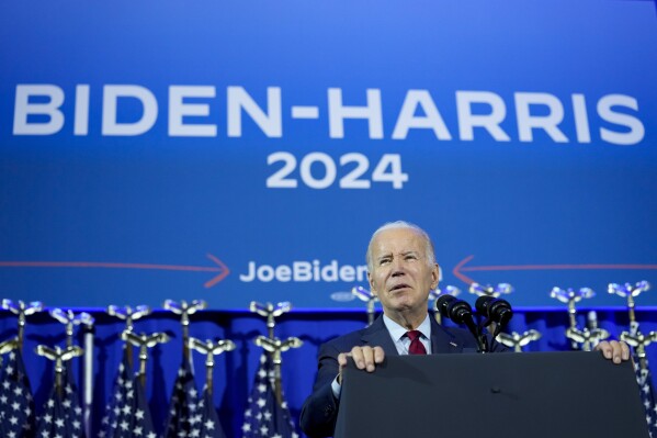 Dallas Fed Examines Biden’s Open Border Policy Fallout