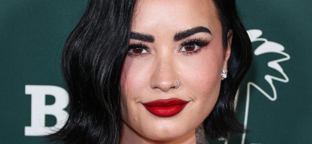 Demi Lovato Accused Of Recycling Miley Cyrus’ Wedding Dress