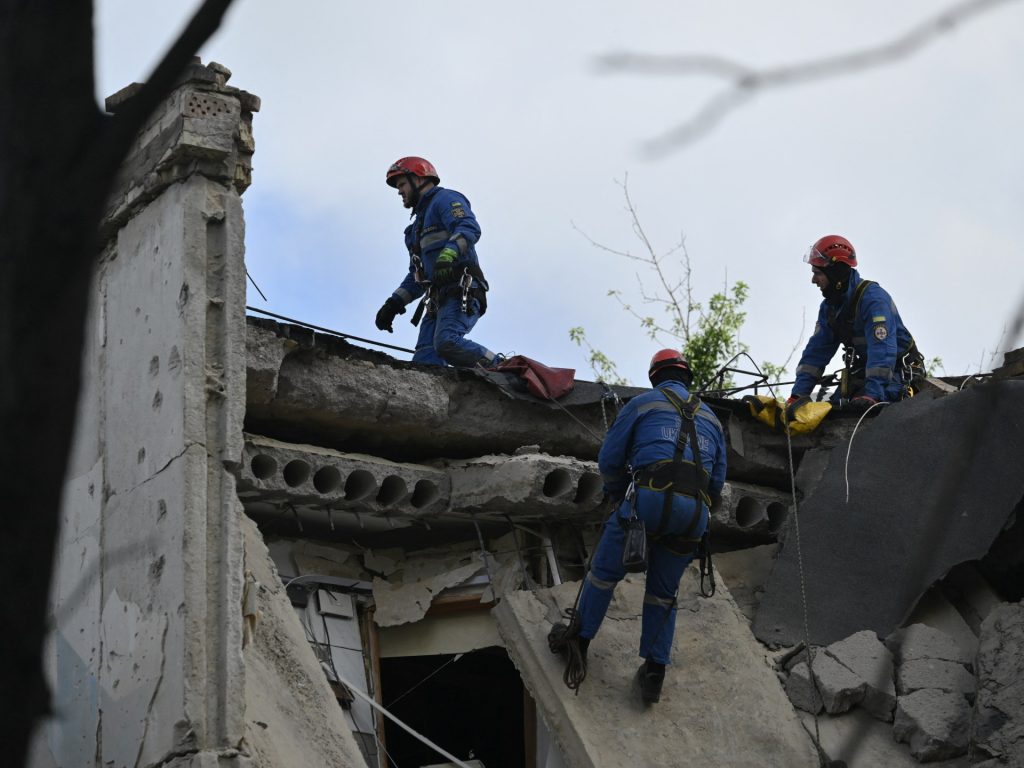 Russia and Ukraine swap drone attacks as ceasefire efforts remain stalled | Russia-Ukraine war News