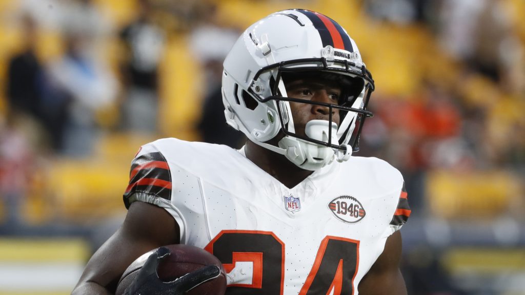 Nick Chubb reportedly closing in on deal with AFC contender