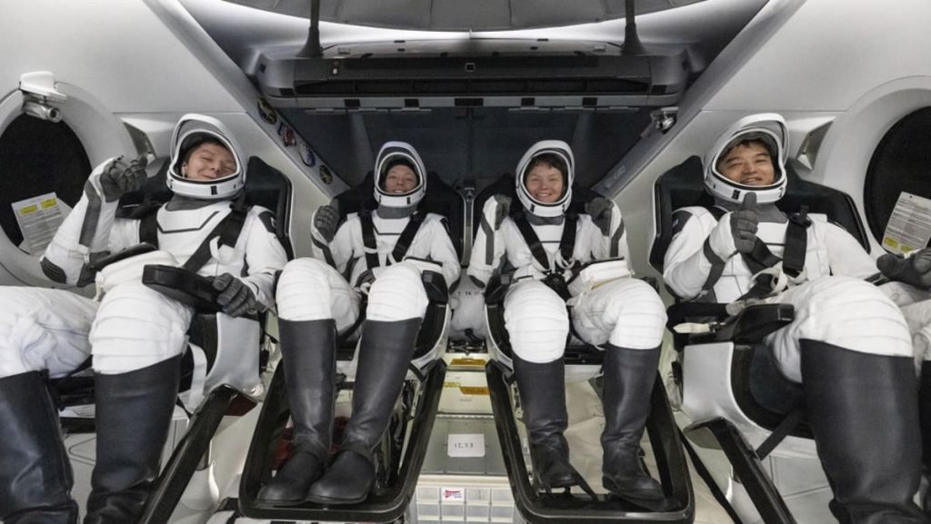 Four astronauts home from space station after splashdown