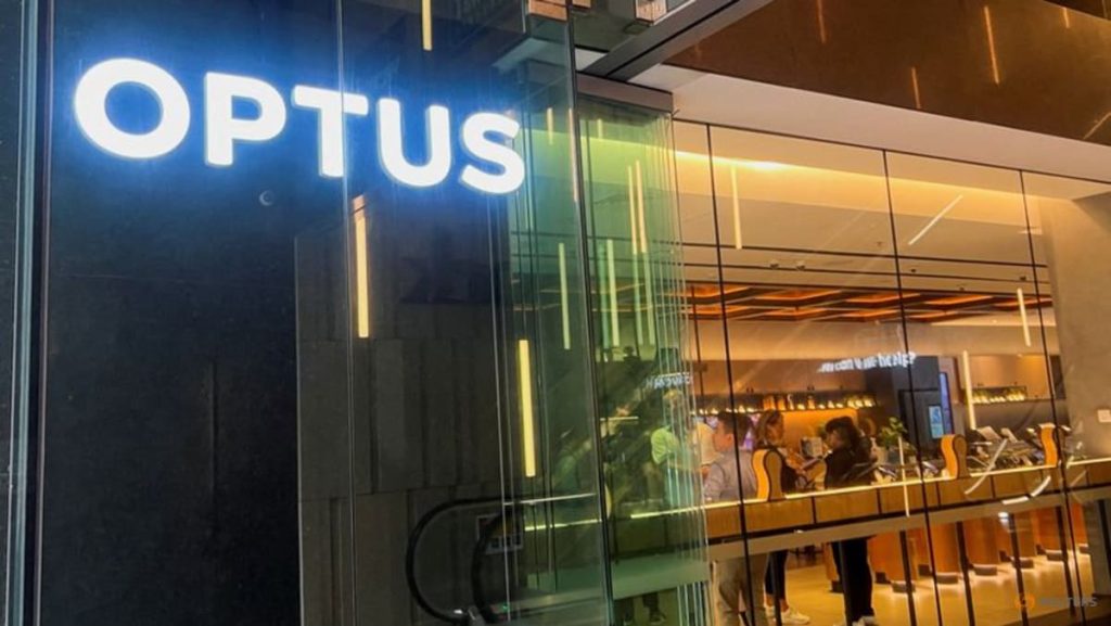 Australia’s Optus vows to cooperate with probes amid outrage over emergency call services outage