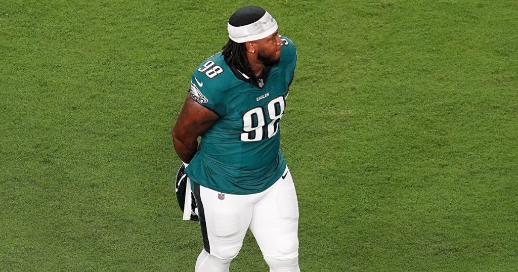 Eagles’ Jalen Carter ejected for spitting on Dak Prescott 6 seconds into NFL season opener