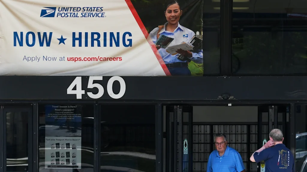 Job openings barely climb in August as the job market stays in an awkward place