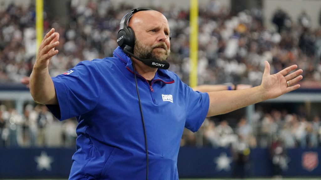 Giants HC Brian Daboll’s job is reportedly ‘hanging on by a thread’