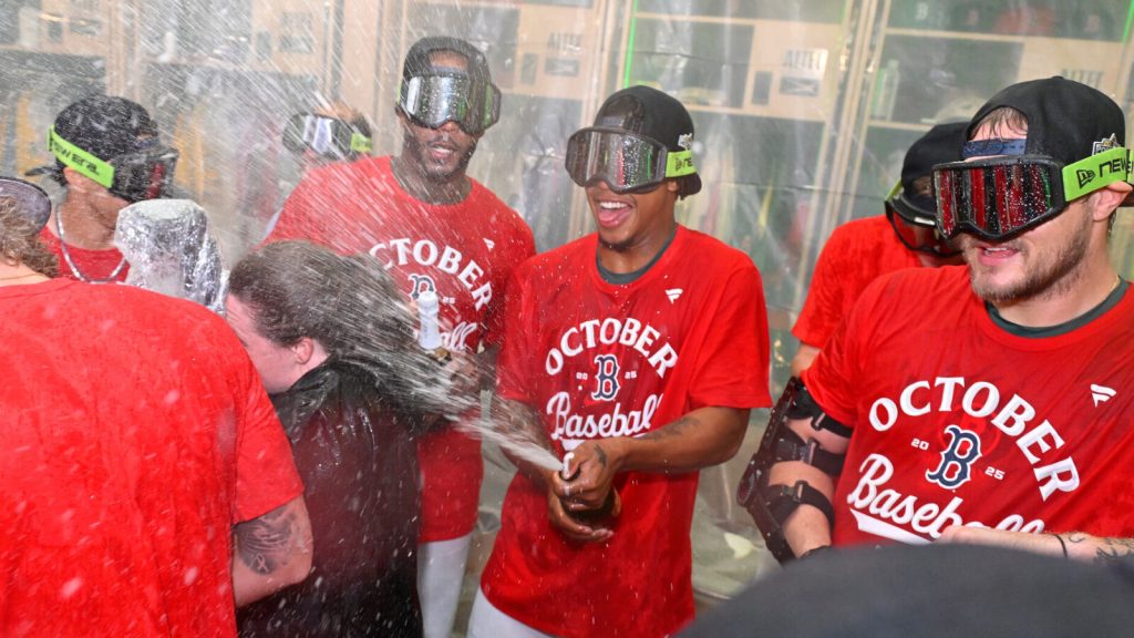 Red Sox clinch playoff spot in dramatic fashion