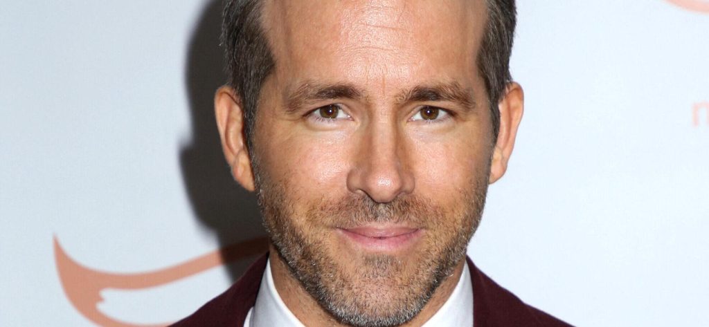 Ryan Reynolds’ ‘Condescending’ Red Carpet Chat With Child Goes Viral