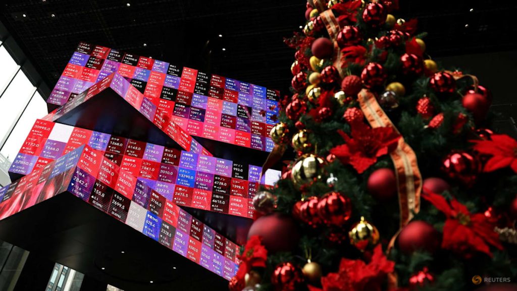 Asian markets drift as US jobs data fails to boost rate cut hopes