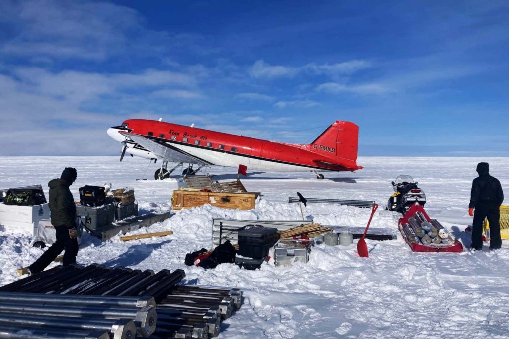 Northern Greenland ice dome melted before and could melt again