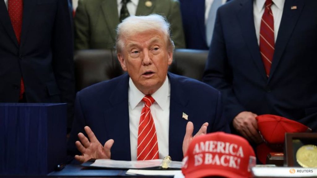 Commentary: With midterm elections in mind, Trump and Republicans look set to stay the course