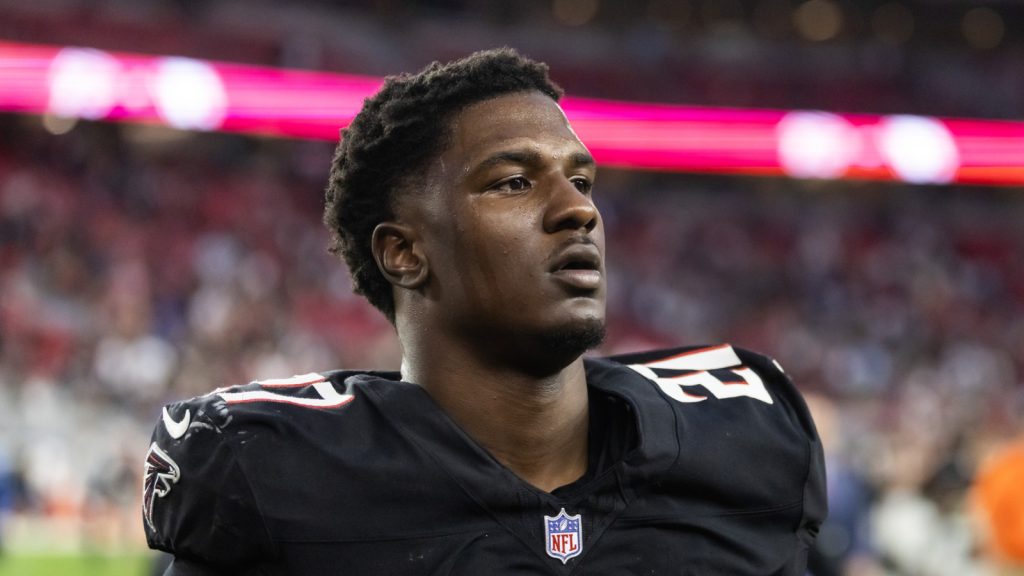 Falcons address concerning allegations against James Pearce Jr.