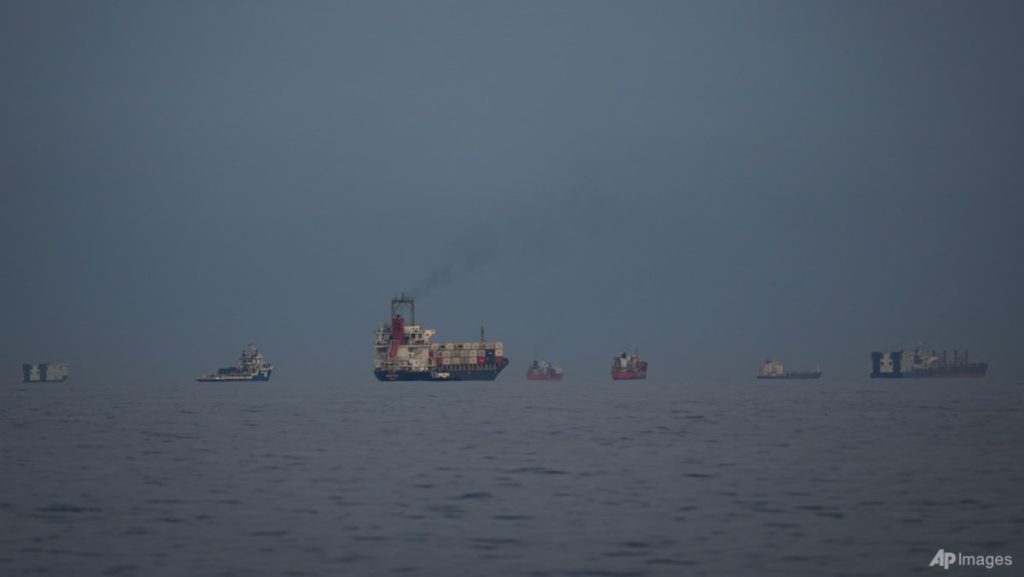 Iran MPs propose tolls on shipping through Strait of Hormuz: Media