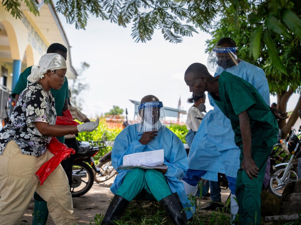 World Health Organization hails recovery of five Ebola patients | Ebola News