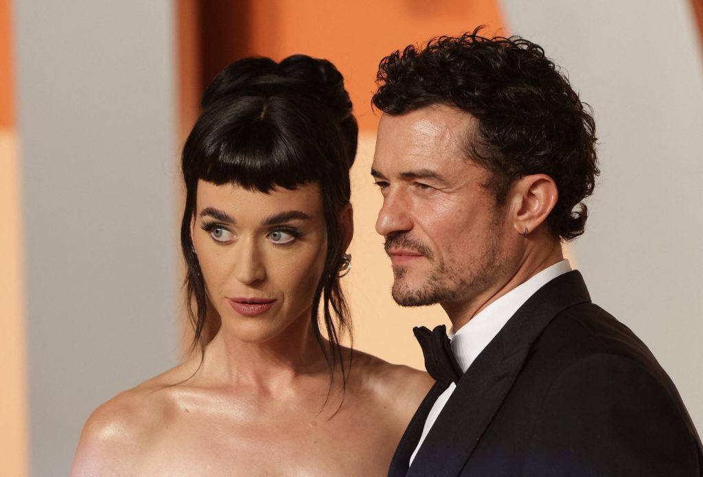 Katy Perry Appears To Shade Orlando Bloom During Concert