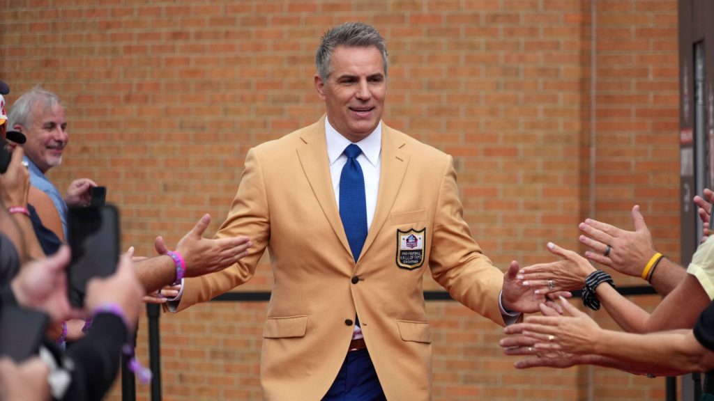 The ‘NFL QB 200-TD club’ quiz