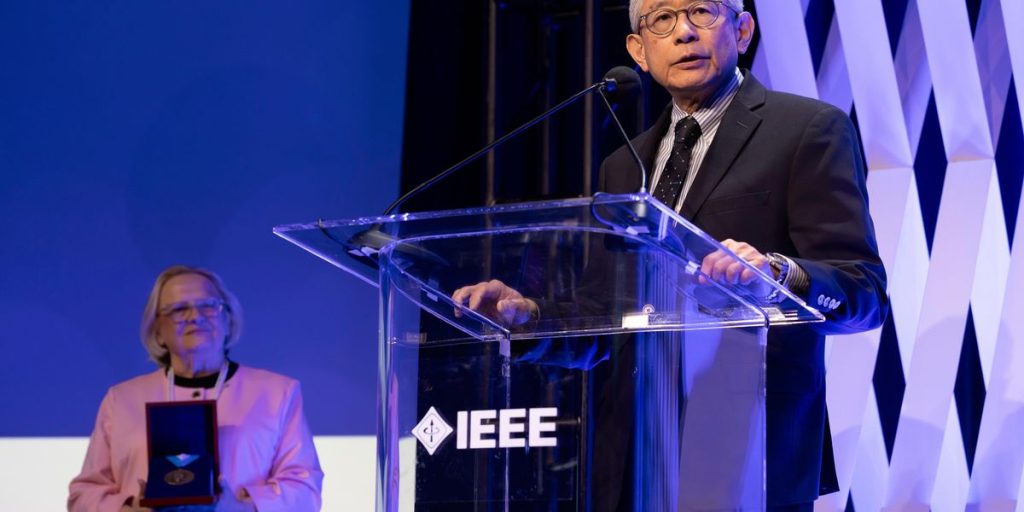 2022 IEEE President K.J. Ray Liu Honored for Leadership