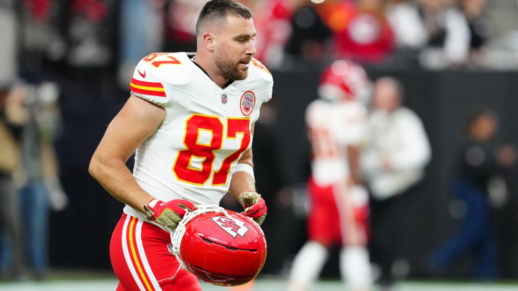 Chiefs’ Travis Kelce gets bad news in latest ESPN rankings drop