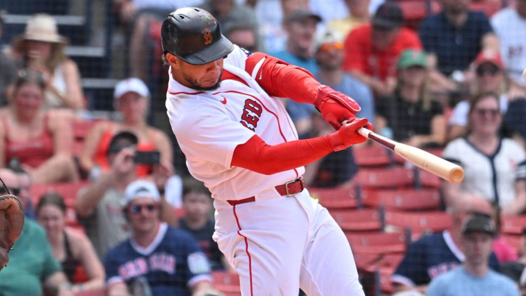 Red Sox tie second-longest win streak in franchise history with 13th consecutive win