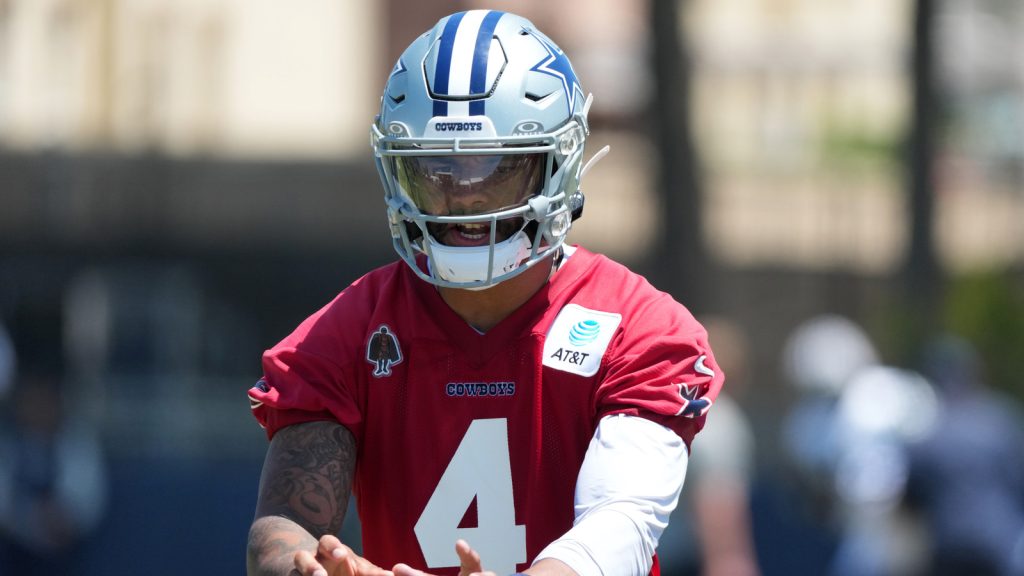 Cowboys’ Dak Prescott sends clear George Pickens message to Jerry Jones
