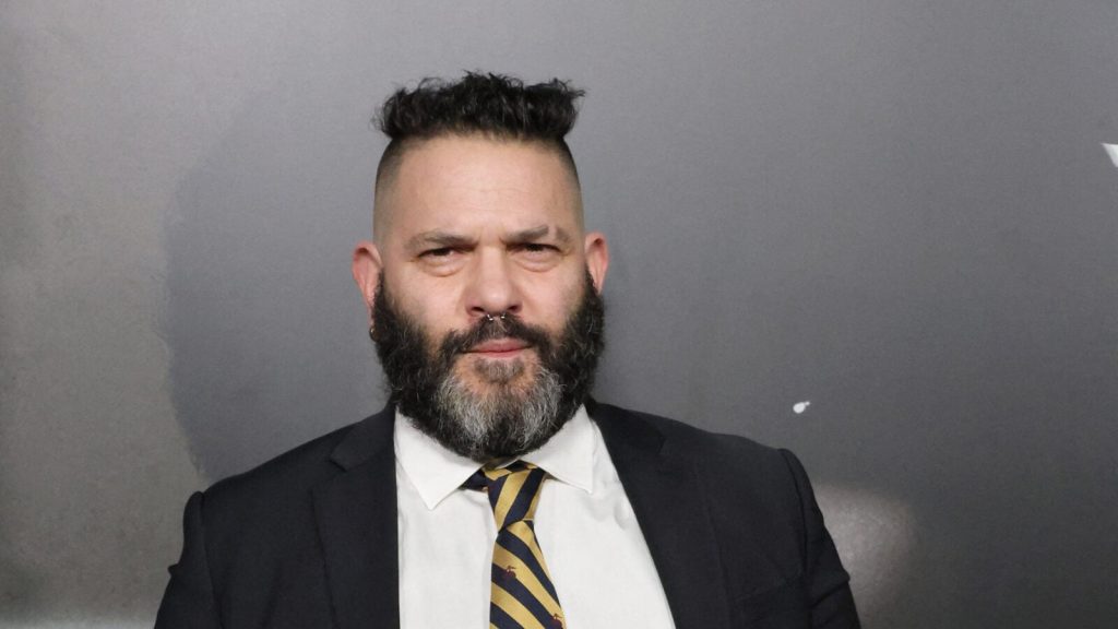 What Led Guillermo Diaz To Come Out As Gay