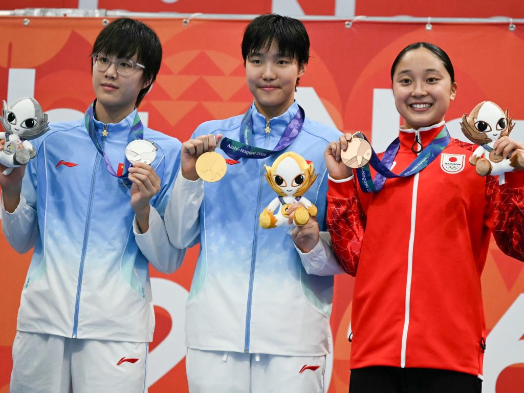 China’s swimming prodigy Yu Zidi bags third gold in Asian Games record | Women