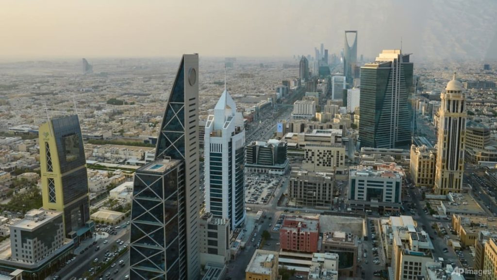 US orders diplomats to depart Saudi Arabia amid Houthi strikes